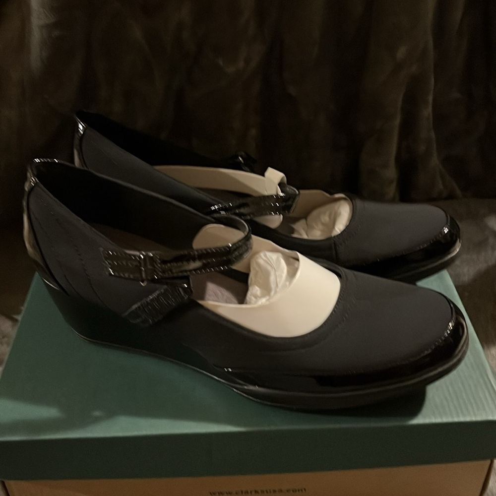 Clarks Women's Black Mary Jane Heels - Picture 2 of 5